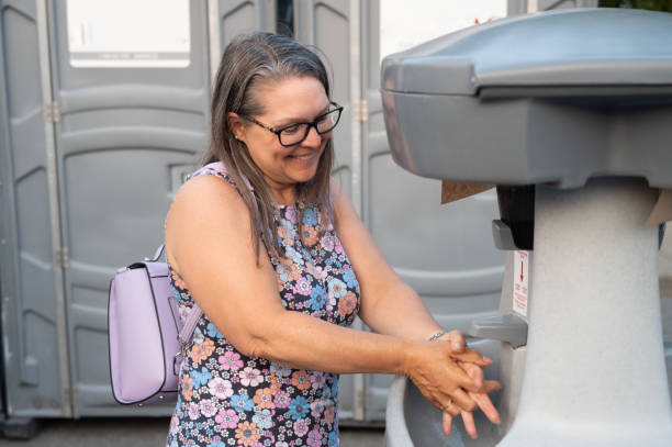 Best Portable bathroom rental  in Santee, SC